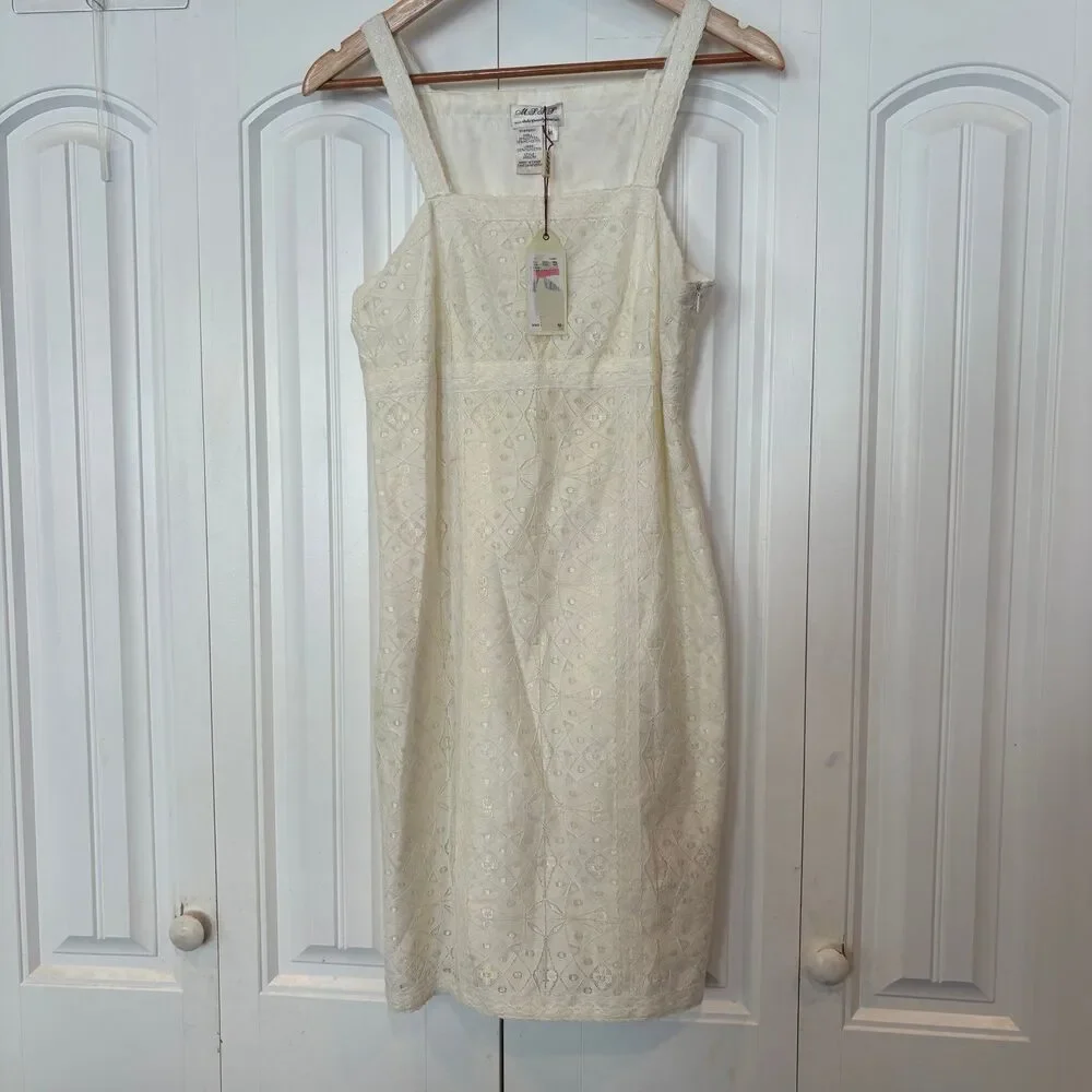 Max Studio Specialty Products Ivory Lace Dress Size Medium